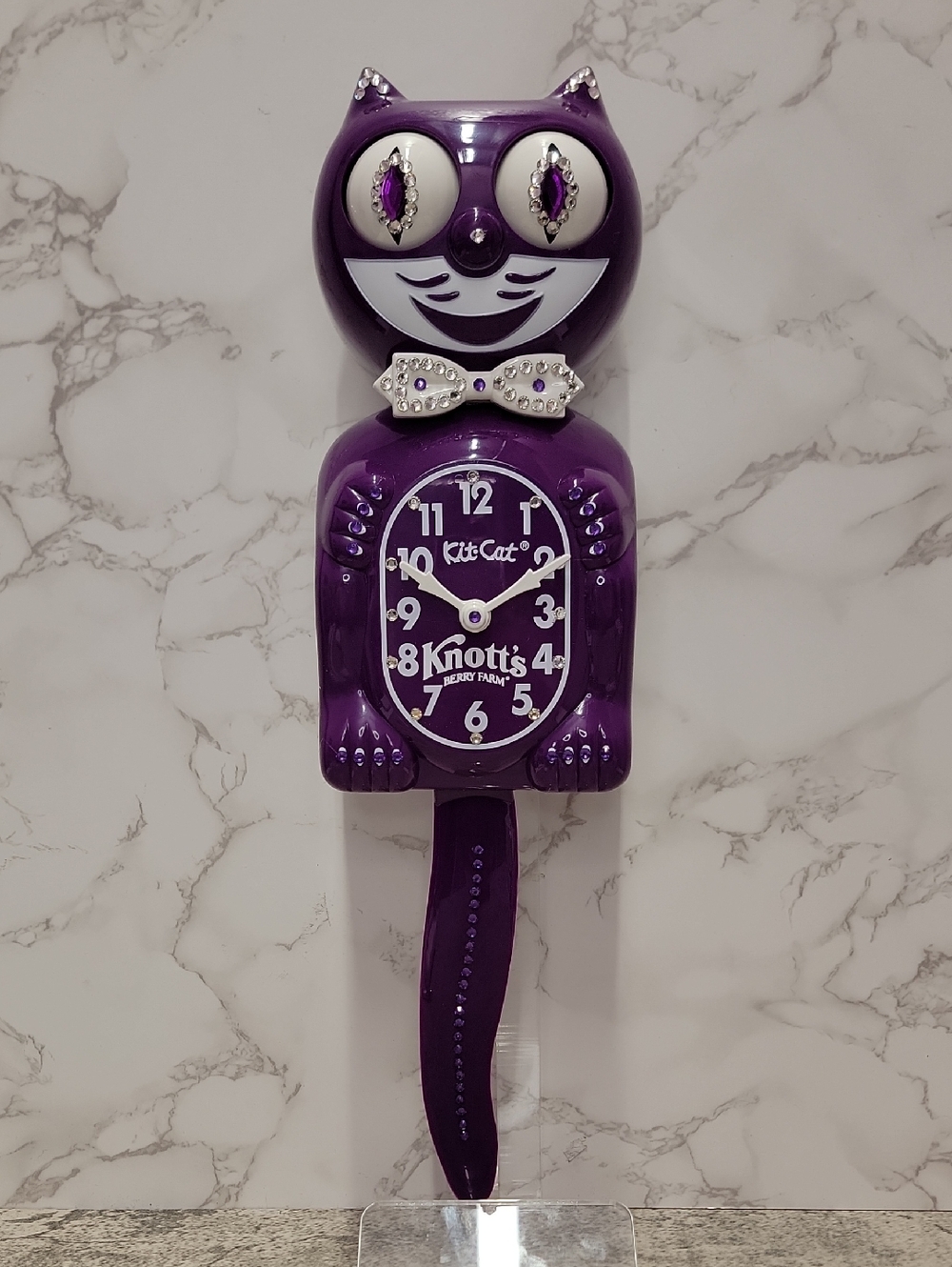 Jeweled Knott’s Berry Farm Boysenberry Kit-Cat Klock Clock - Picture 6 of 9